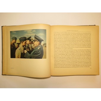 Fliegende Front, 1942, Full colour zwaar geïllustreerd boek. Espenlaub militaria